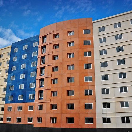 Hotel Courtyard Toluca Tollocan Exterior foto