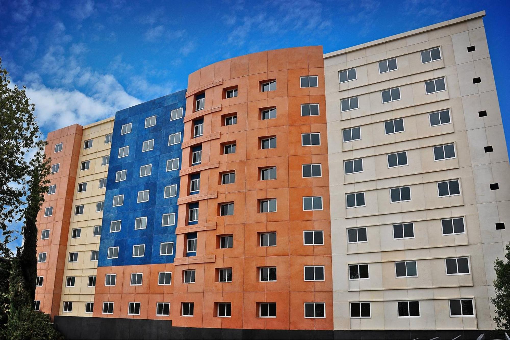 Hotel Courtyard Toluca Tollocan Exterior foto