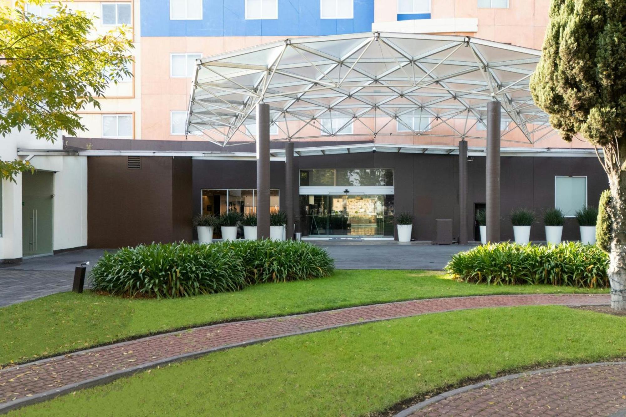 Courtyard Toluca Tollocan Exterior foto